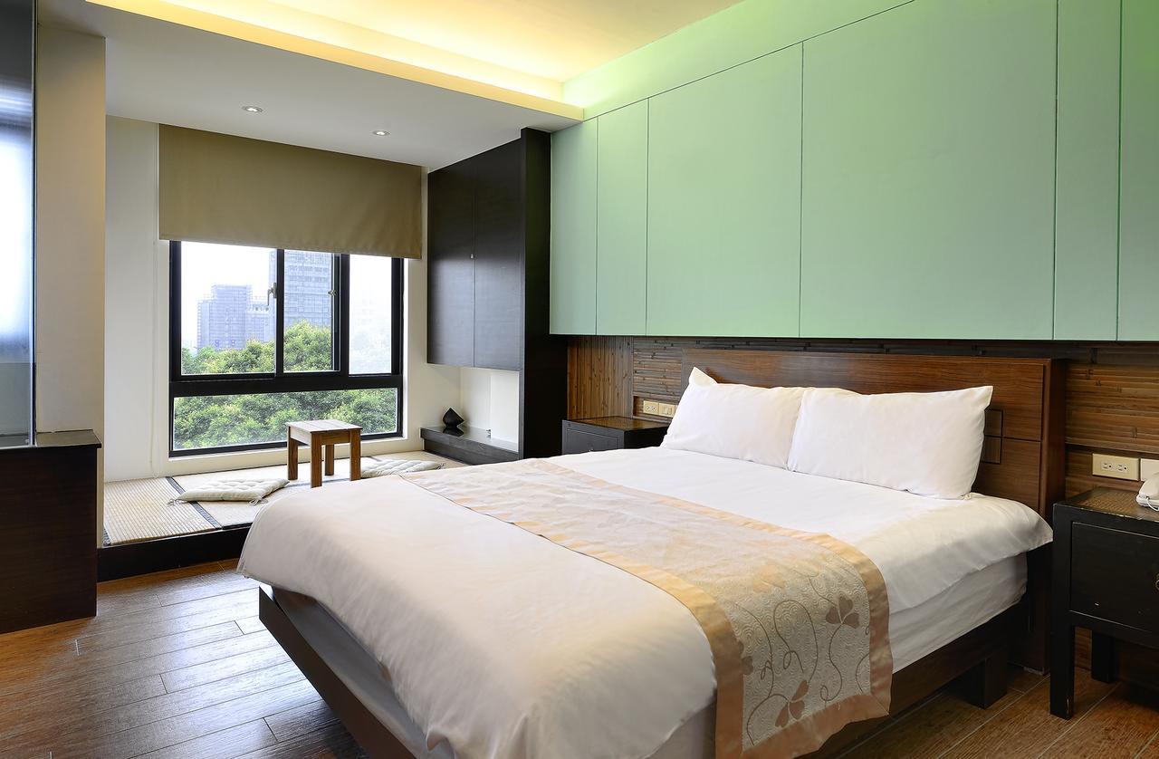 Bed and Breakfast 松語墅溫泉居 Pine Hot Spring à Jiaoxi Extérieur photo